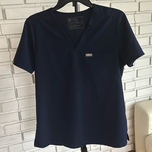 Figs Catarina one pocket scrub top M